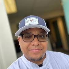 Tyrone Bender's Instagram, Twitter & Facebook