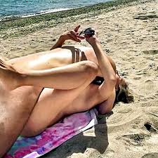 Husband Captures Wifes Steamy Encounter With Stranger On Public Beach -  XXXBP
