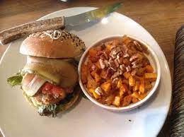Om Burger With Roasted Sweet Potatoes Fern Flavors From The Garden A Vegetarian Gem In Charlotte Nc Vegan Restaurant Options Vegan Restaurants Vegetarian