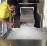Industrial Tube Ice Machine 20,000 kilos/day, Location : Navotas Fish Port  , Send us a direct message for quotation . We install ice maker up to  30,000kilos per day. , #tubeicemachine , #iceplant , ...