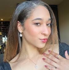 Alex Almanza's Instagram, Twitter & Facebook