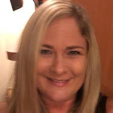 Elsa Thorne (@elsathorne)