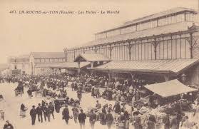 Appartement de 100m² situé au 4ème et dernier étage avec ascenseur. Ville De La Roche Sur Yon La Mairie De La Roche Sur Yon Et Sa Commune 85000