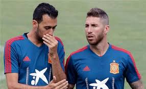ويلتقي المنتخب الإسباني نظيره الروماني في بوخارست في الخامس من سبتمبر المقبل قبل أن يستضيف منتخب جزر فاروه في الثامن من الشهر نفسه بمدينة خيخون. Ù‚Ø§Ø¦Ù…Ø© Ø¥Ø³Ø¨Ø§Ù†ÙŠØ§ Ù„ØªØµÙÙŠØ§Øª ÙŠÙˆØ±Ùˆ 2020 Ø«Ù†Ø§Ø¦ÙŠ Ù…Ø¯Ø±ÙŠØ¯ÙŠ ÙˆÙ„Ø§Ø¹Ø¨ Ù…Ù† Ø¨Ø±Ø´Ù„ÙˆÙ†Ø© Ø¨Ø·ÙˆÙ„Ø§Øª