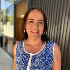 Looking for recommendations… i remember this being mentioned but i cannot  find it.. I am looking for a watercolor workbook kind of thing. Preferably  intermediate to advanced so I can challenge myself