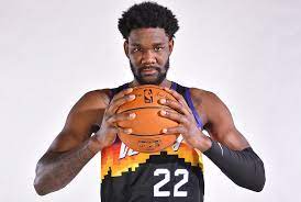 Deandre ayton is from the bahamas, has played for his national team, but if the phoenix suns center chose to become an u.s. Deandre Ayton And The Phoenix Suns Are Ascending Towards Greatness Slam