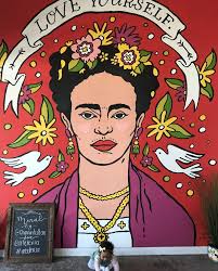 Travel Guides & Itinerary Planning