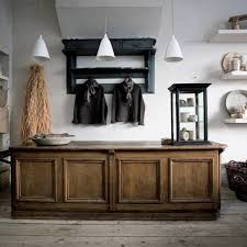 Pin By Irena Ratan On Shop Interiors Shop Interiors Retail Counter Shop Counter