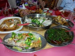 Sungai buloh, or sungei buloh, is a town, a mukim (commune) and a parliamentary constituency in the northern part of petaling region, selangor, malaysia. Decent Good Food Review Of Restoran Ah Soon Sungai Buloh Malaysia Tripadvisor