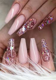 25 elevated glitter nail designs you'll want to show off. Glitter Nails 2019 Nail Art Nail Polish On Stylevore