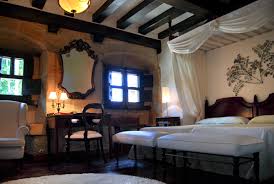 En privada, a unos pasos de tienda de conveniencia y supermercado. Casa Del Marques Turismo De Cantabria Portal Oficial De Turismo De Cantabria Cantabria Espana