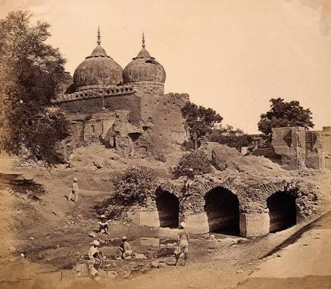 The heavily damaged Shahi mosque of the palace 'Qudsia Bagh' near the Custom House Battery in Delhi, India, 1858, following the events of 1857. The Qudsia Bagh complex was constructed in 1748