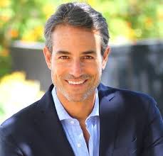 Derek aka Andrea Boccaletti aged like fine wine : r/sexandthecity