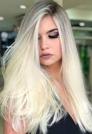 Try These Beautiful Platinum Long Blonde Hairstyles If You Re Seriously Looking For Best Blonde Hair Color Trend Hair Styles Blonde Hair Color Long Hair Styles