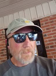 Red Earth Running Merchandise Pack Distribution