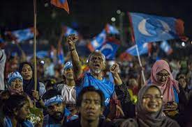 Najib expects 'better result' in malaysian election. Opinion What Just Happened In Malaysia The New York Times