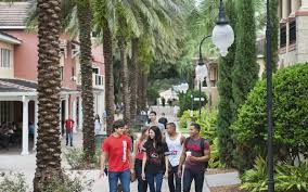 Lakeland's laidback atmosphere is complemented by its close proximity to countless metropolitan attractions, sitting within 45 minutes' driving distance from tampa and about an hour's drive from orlando. Lakeland Rated 6 Safest Place To Live In The Us Lakeland Economic Development Council