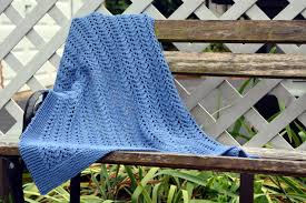 the cozy birdhouse: hank's blankie