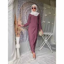 Penasaran seperti apa model baju lebaran yang sedang menjadi trend ? Baju Raya 2021 Top 9 Websites To Buy Fashion Clothes In Malaysia For Hari Raya Aidilfitri Best Advisor