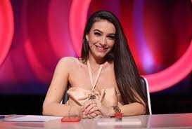 Shtatzene Per Here Te Pare Jonida Tregon Si Nisi Historia E Dashurise Me Besnikun Bota Sot