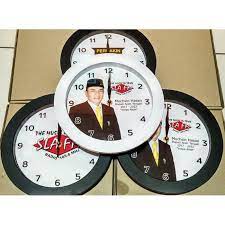 Jual beli online aman dan nyaman hanya di tokopedia. Souvenir Dan Hadiah Jam Dinding Custom Foto Sendiri Jam Dinding Custom 26cm Nb 01 Shopee Indonesia