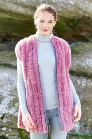 Gilets sans manches femme laine rose, fuschia, vieux rose. Modeles Femme Modeles Tricot Gratuits Dmc