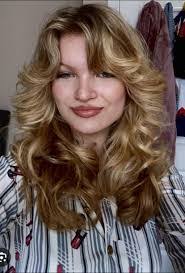 Jayne Mann's Instagram, Twitter & Facebook