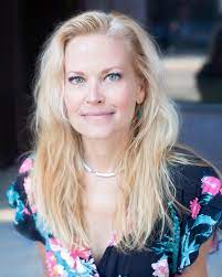 With over 7.4 million images and real time event coverage from coast to coast, imagecollect is the only celebrity photo site you'll ever need. Dorie Barton Imdb