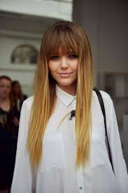 Love The Heavy Bangs And Pin Straight Hair Full Bangs Long Hair Hairstyles With Bangs Long Hair With Bangs
