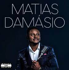 Uma música romântica que fica no ouvido e dá vontade de dançar bem juntinho. Matias Damasio Feat Claudia Leitte Teu Olhar Remix Pop Download Musica Em Destak
