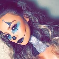 Kayla Schulz's Instagram, Twitter & Facebook