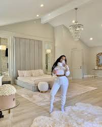 53 elegant luxury bedrooms (interior designs) the elegant luxury bedrooms found in this gallery showcase custom interior designs and decorating ideas from top designers. Pinterest Truubeautys Luxury Bedroom Design Luxurious Bedrooms Bedroom Design