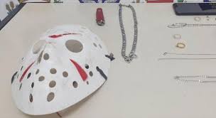 Check spelling or type a new query. Homem Com Mascara Do Jason Personagem De Sexta Feira 13 E Preso No Centro De Curitiba Bem Parana