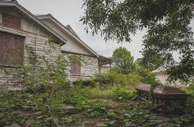 Abandoned Funeral Home In Alabama Oc 2500x1500 Abandoned Funeral Home Abandoned Places