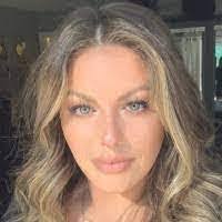 Brooklin Hoss's Instagram, Twitter & Facebook