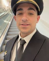 Beatrice Picot's Instagram, Twitter & Facebook