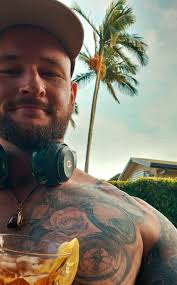 Hello all Can anyone recommend a personal yoga trainer with preferably some  medical knowledge to come to the house of an elderly person. The yogi  should have a clue about muscle diseases.