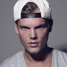 Photo de Avicii Images?q=tbn:ANd9GcTmfIZIEMGmk8j1yZilXtJSIBIeTrwRheaFjfOrhVusEq9T9JvtFQ