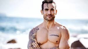 Shocking news: Home And Away's male star publicly revealed his same-sex  relationship after 3 years of hiding it. Let's see who that person is.  Please read on in the comments section 👇👇👇
