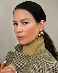 From Cleopatra's court to Jenny from the Block — hoops have always been a  power move. And no, they've never asked permission.