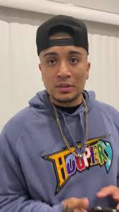 SO I’M OFFICIALLY SINGLE NOW 😔💔 #MyBFF #funny #relationships #ChiliDogYum 