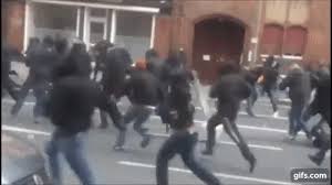Mit ihrer fußballabteilung war die eintracht 1963 gründungsmitglied der bundesliga. Football Hooligans Brawl On Berlin Streets Up To 40 Arrested Video Rt World News