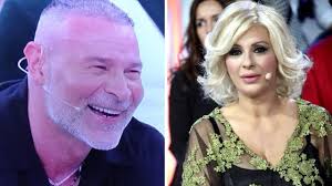 Uomini e Donne, Angelo Perla tra i Corteggiatori di Tina Cipollari: Chi è e  Come è Andata