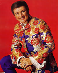 ″he had sent out all his letters and he didn't want to talk to anyone. Gaycultureland Liberace