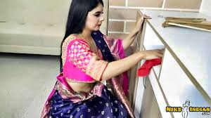 Desi Bhabhi In Saree - XXXBP