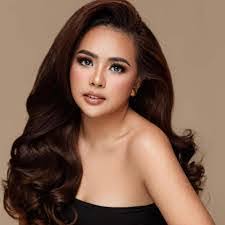 Ruby Godinez's Instagram, Twitter & Facebook