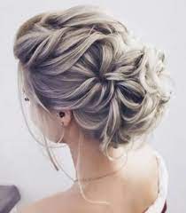 If you want to try some easy wedding hairstyles for medium hair, consider a low messy bun. Pin By Antonieta Calcolari Ruzzi On Messy Buns Hair Tutorials Easy Hair Updos Romantic Updo Hairstyles Medium Hair Styles
