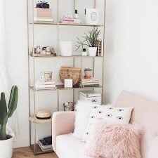 Beautiful Rose Gold Bedroom Design Shelf Decor Bedroom Gold Bedroom Room Inspiration