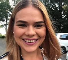 Rachel Cameron's Instagram, Twitter & Facebook