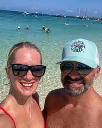 Amanda Laity's Instagram, Twitter & Facebook